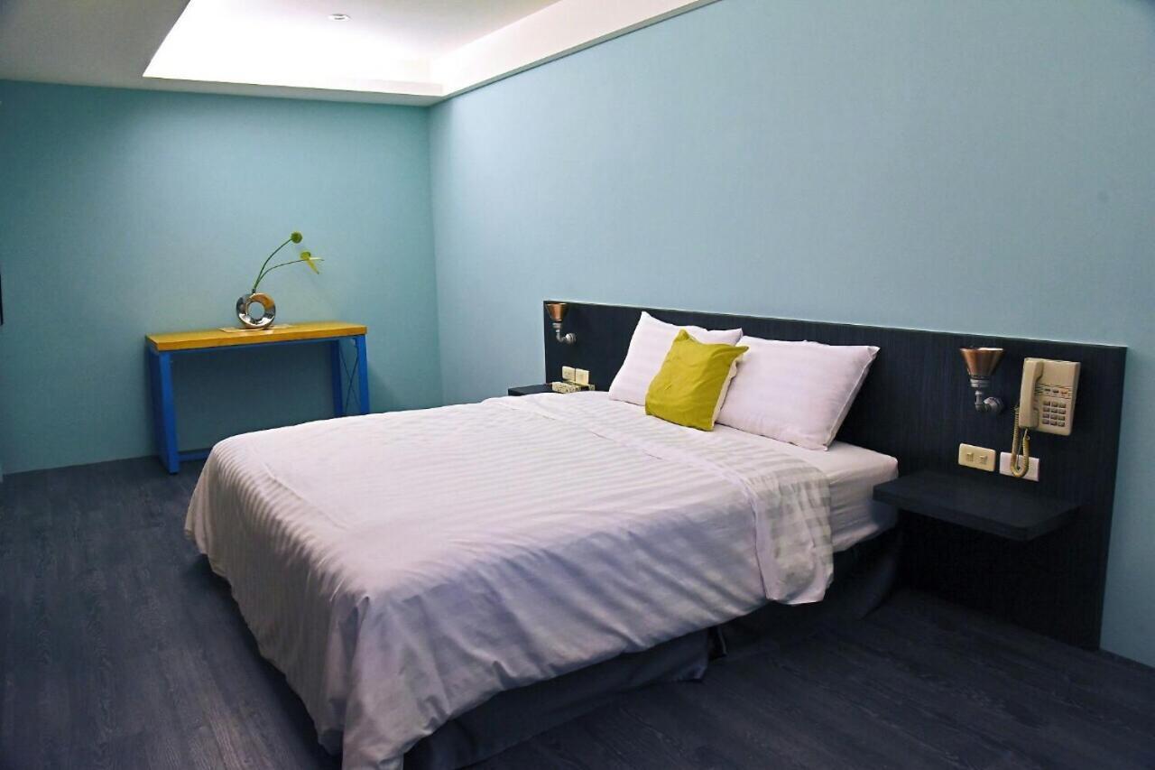 Tian Fang Ye Tan Hotel Yilan Esterno foto